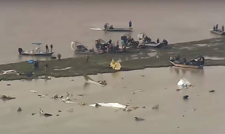 U Teksasu se srušio teretni avion Amazona. Dvoje mrtvih